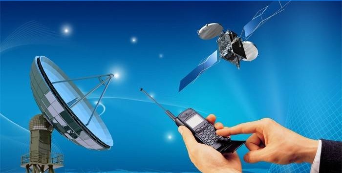 Teléfono celular y satélite