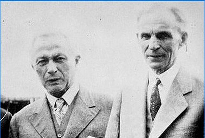 Hugo Junkers y Henry Ford