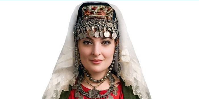 Mujer armenia