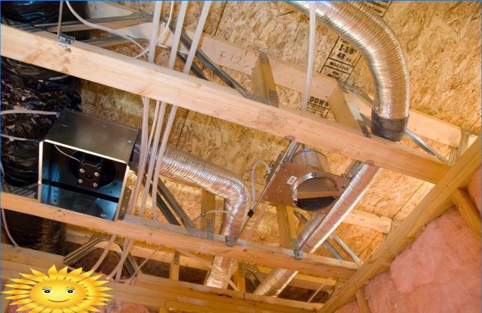 Conductos de ventilación en la armadura del techo