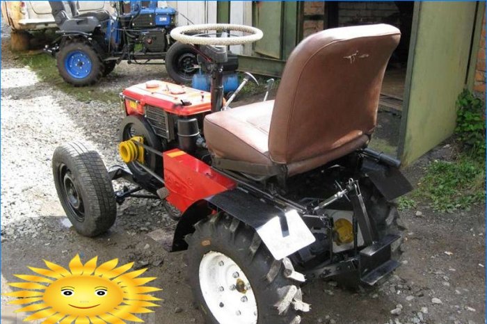 Implementos para el tractor de conductor a pie. Parte 3. Adaptadores y remolques