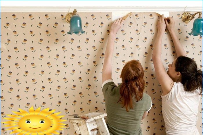 Cómo quitar rápidamente el papel tapiz viejo de las paredes