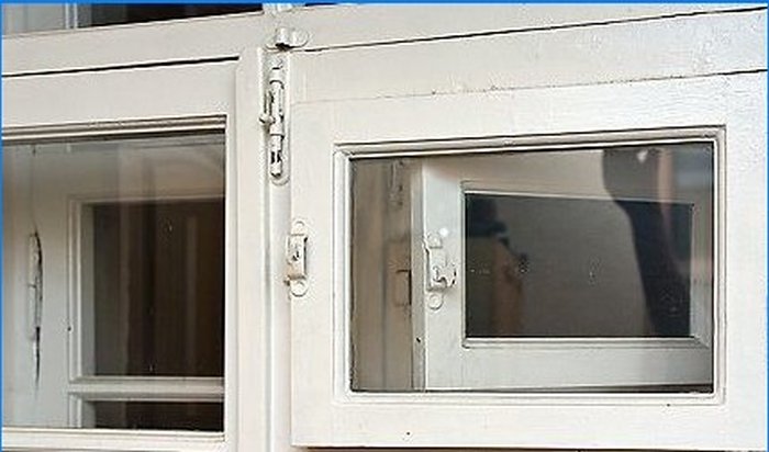 Restauración de viejas ventanas de madera por nuestra cuenta
