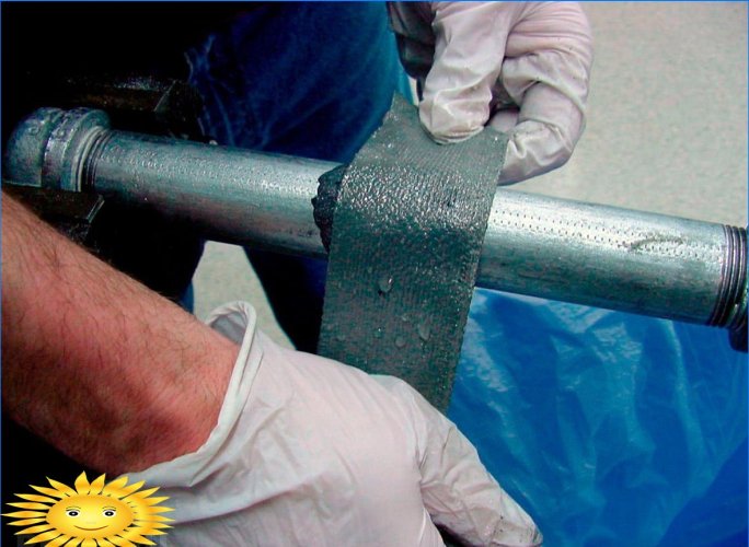Cómo reparar una fuga de una tubería de metal