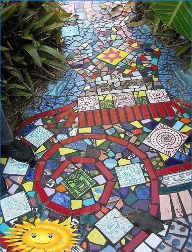 Mosaico de azulejos rotos