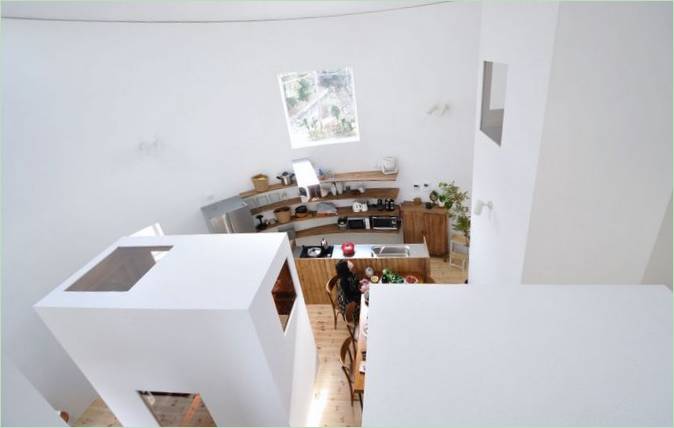 El diseño interior de una casa en Chiharada