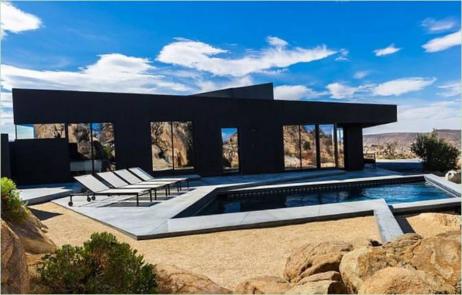La casa del desierto negro de Mark Atlan