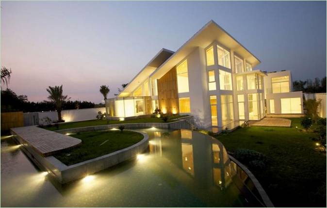 Diseño de la iluminación nocturna de una residencia Luxury Villas
