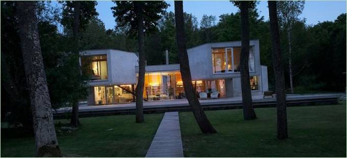 Villa Lokaator en Estonia por Kavakava Architects