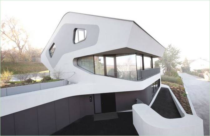 Casa neomodernista diseñada por Ols Noosev en Alemania