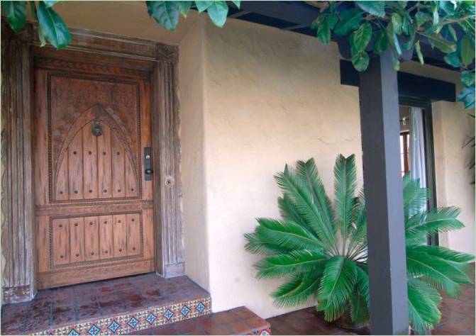 Puerta de entrada colonial