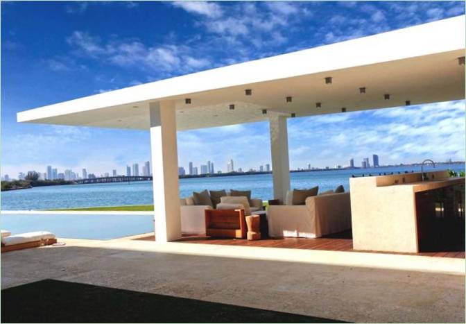La lujosa terraza de la villa de Miami