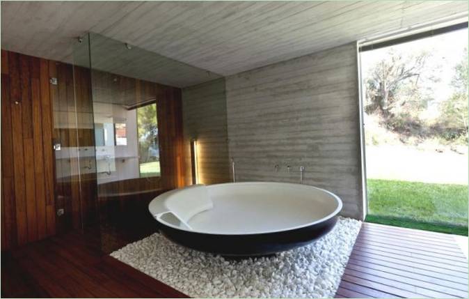 El cuarto de baño de la casa de lujo PLANE HOUSE en Grecia