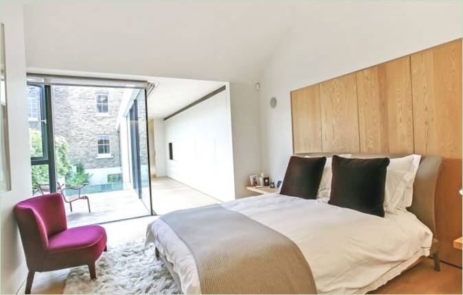 Diseño interior de un dormitorio en la residencia de la calle Hillgate de Londres