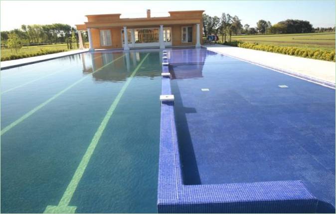 Lujosa casa privada con piscina