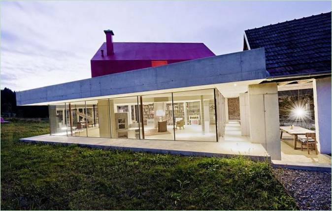 Casa FORUM en Austria por Looping Architecture