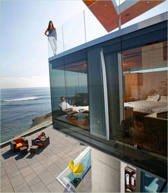 Una casa californiana con vistas al océano