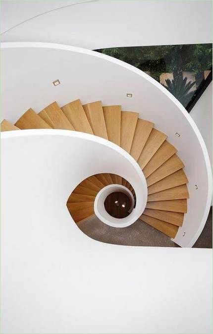 Diseño vertiginoso de escaleras