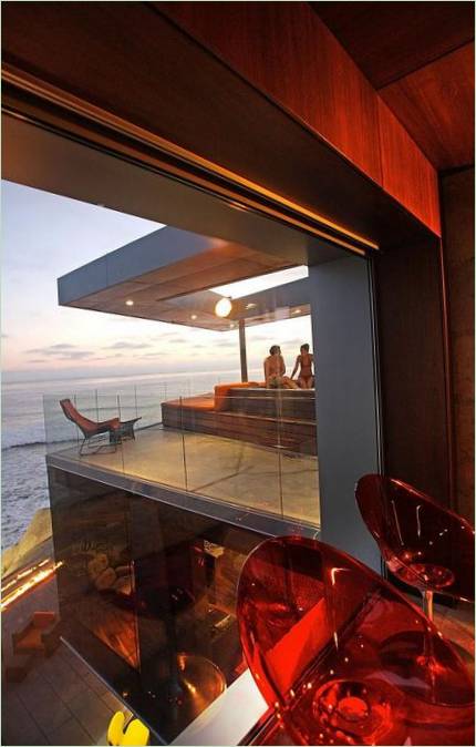 Casa californiana con vistas al mar